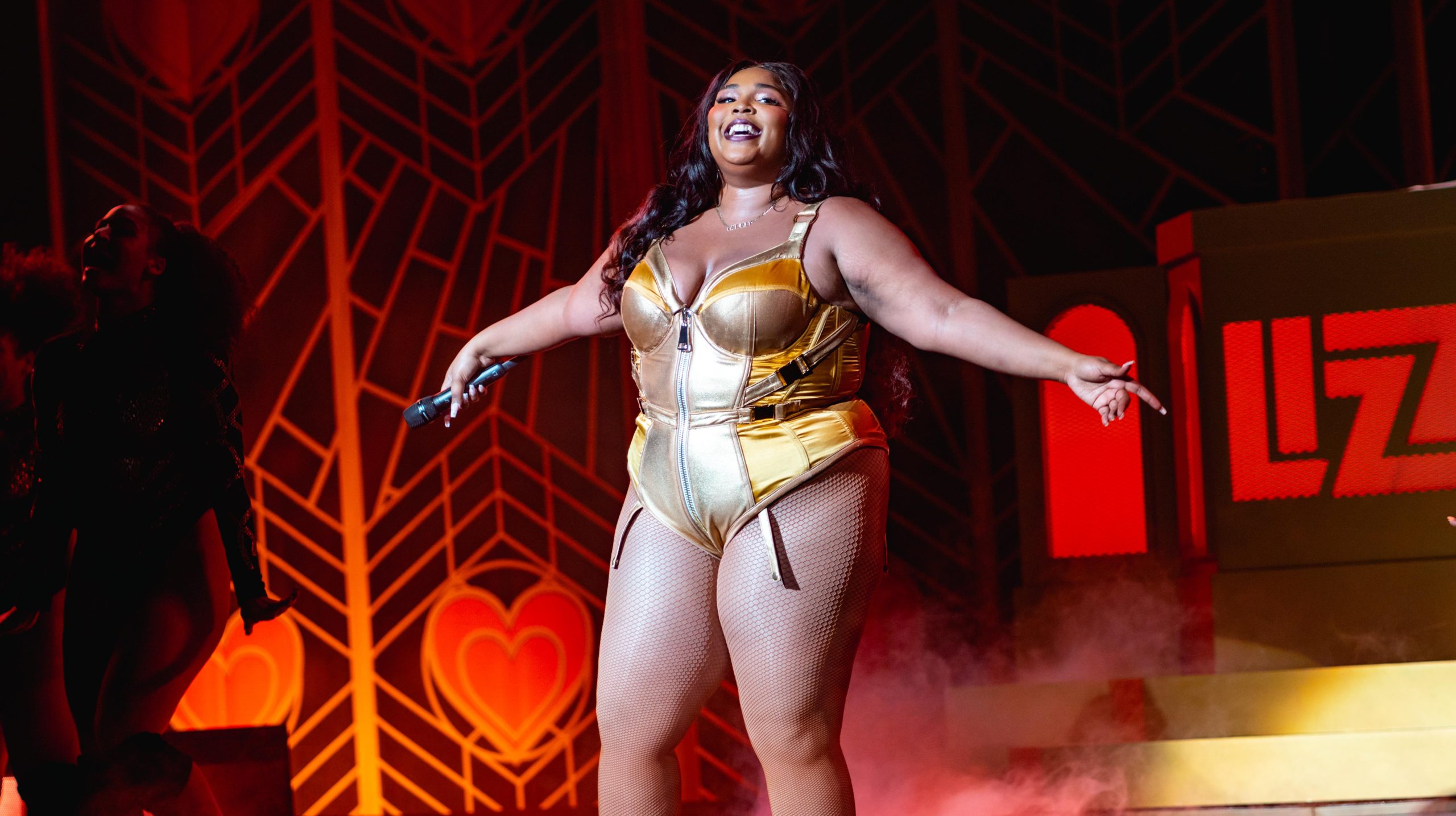Celebrating Body Positivity: Embracing the Mesmerizing Curves