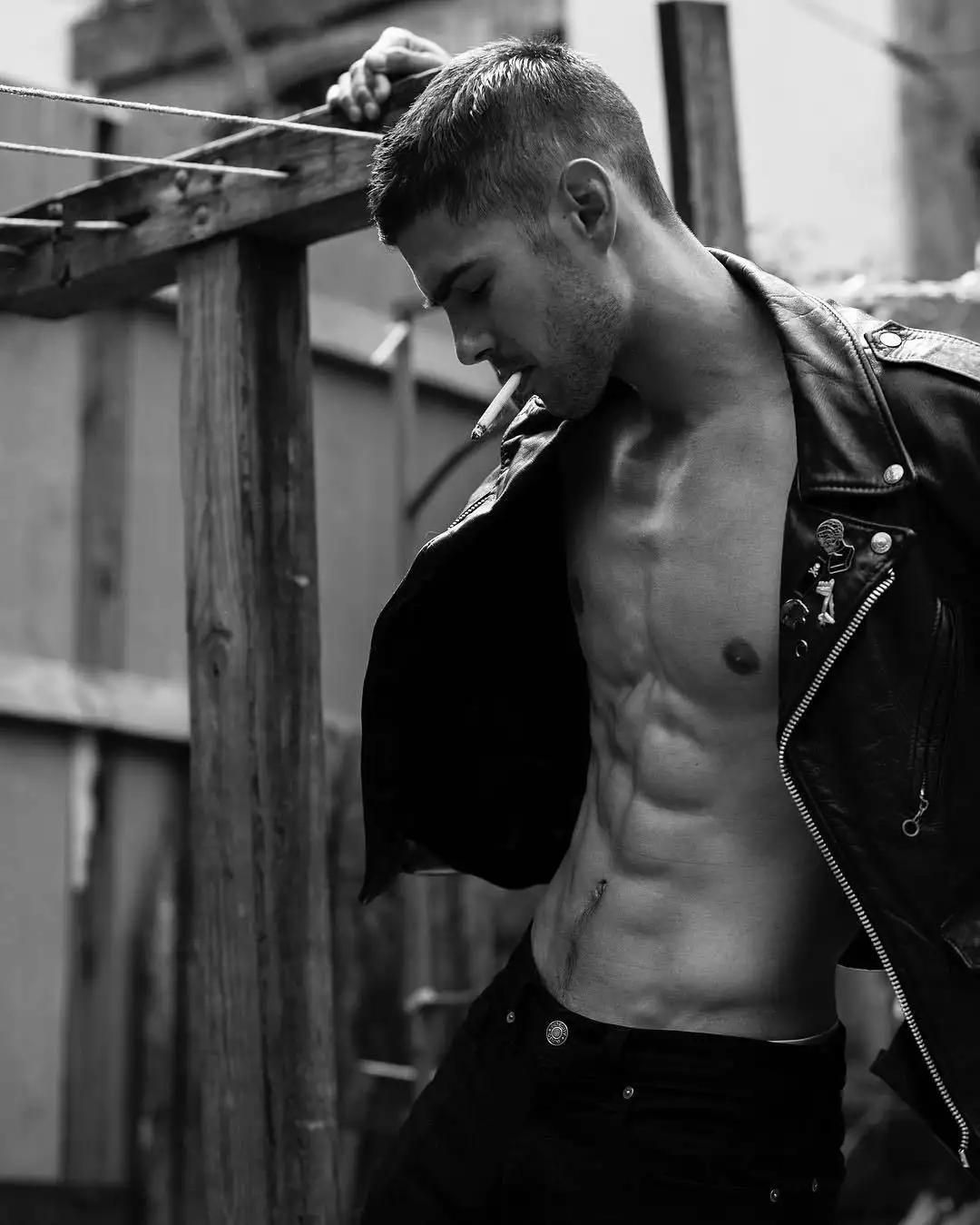 Unleash Your Inner Stud: Minneapolis Men’s Ultimate Guide to Penis Enlargement Success