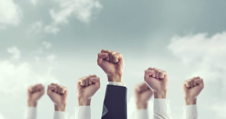 Benefits and Drawbacks of Web-based Marketing