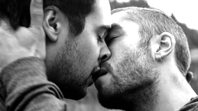 Pickup a Chubby Gay Man: A Guide to Sensual Seduction