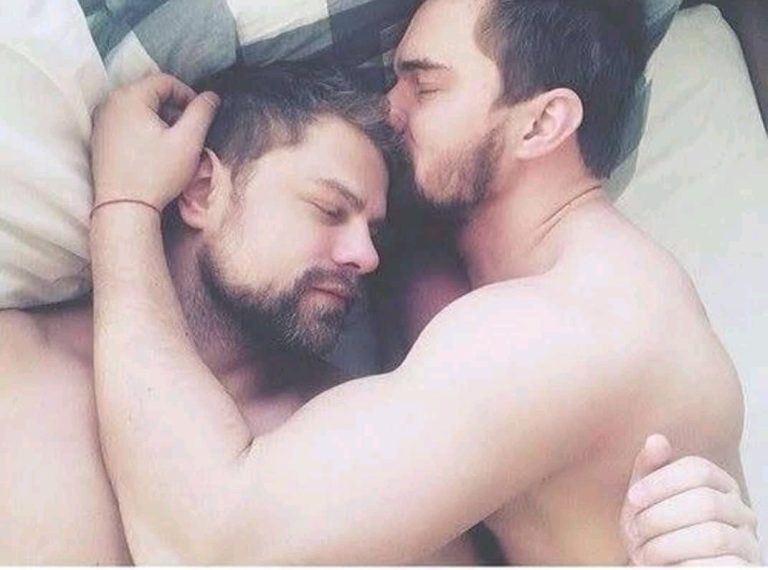 Exploring a Savagely Sensual World: Gay Movies Male