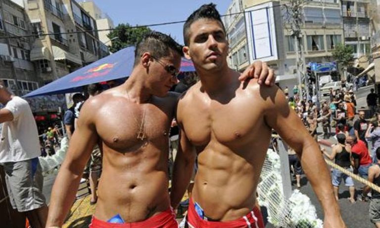 Yum Alert: 50 Sexiest Guy Names To Make You Drool!