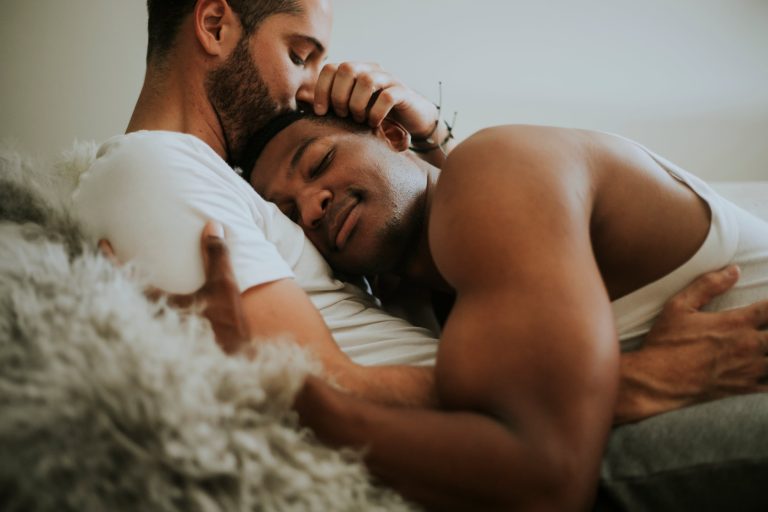 Gyrating and Grinding:Erotic Gay Male Dance
