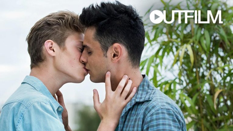 Gaze with Desire: Hot Male Models Revealed!