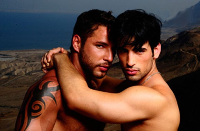 The Scorching Hot Craving for the World’s Sexiest Man!