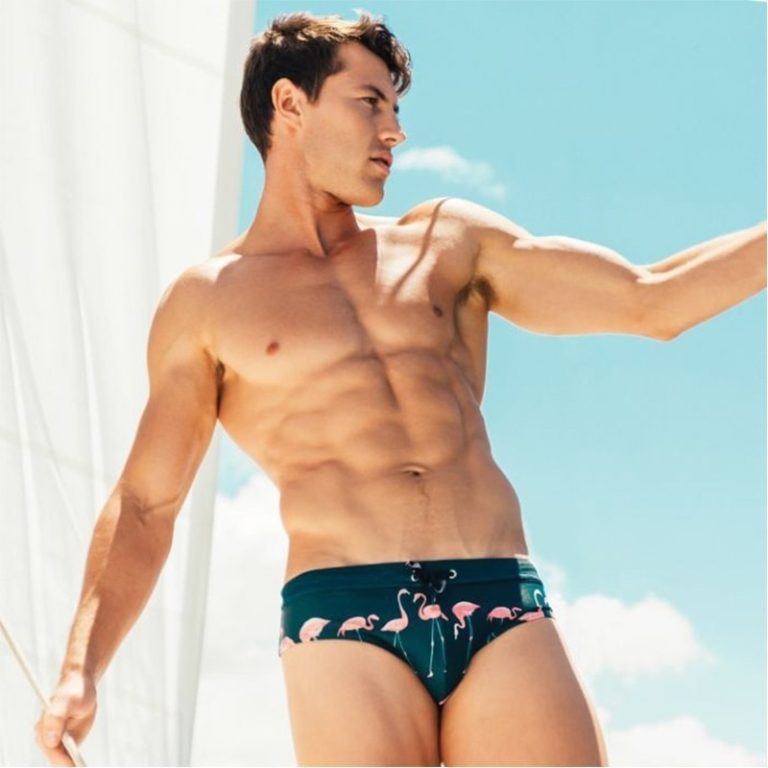 Male Underwear Lines