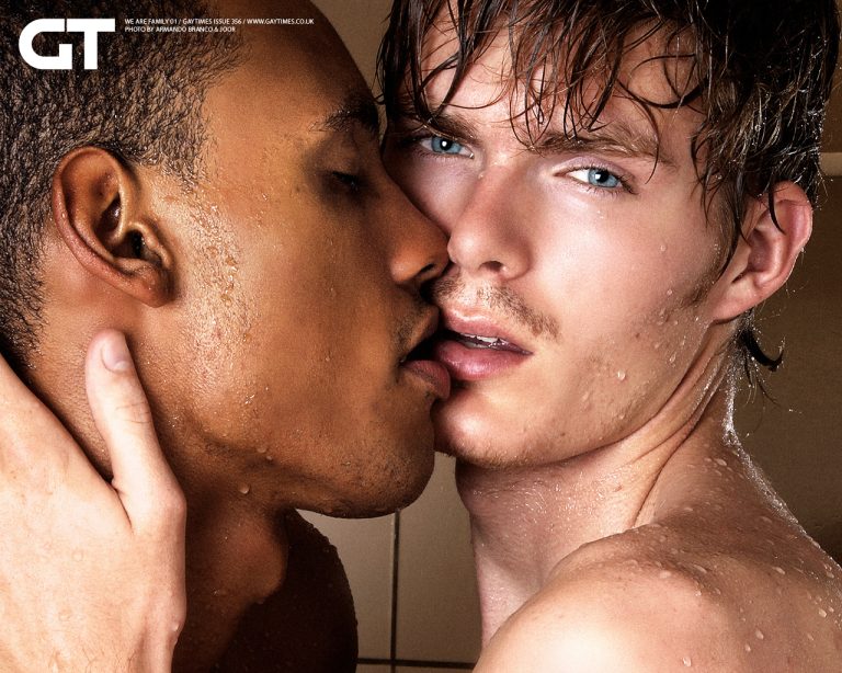 A Blonde Guy’s Hot Selfie: Oh Myyy!