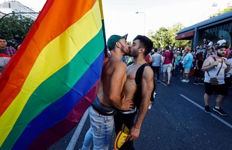 Sensual Beauties: Gay Male Eroticism Revealed
