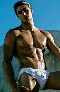 Pictures of Sexy Men in Underwear
