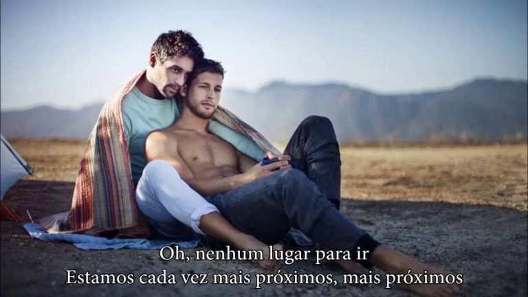 Unveiling the _Sensual Delights of Same-Size Gay Love_