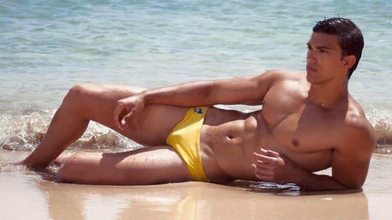 Men’s Hottest Speedos: Unzipped Secrets, Revealing Paradise Down Under