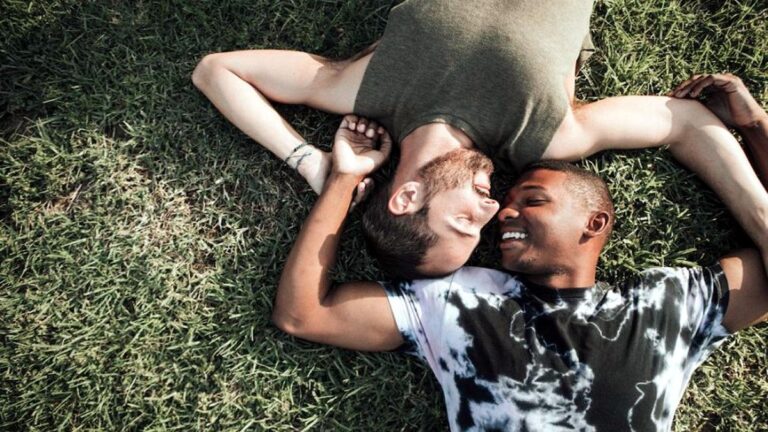 Dripping Hunks: Nick Bateman’s Gorgeous Bod Makes Us Sweat