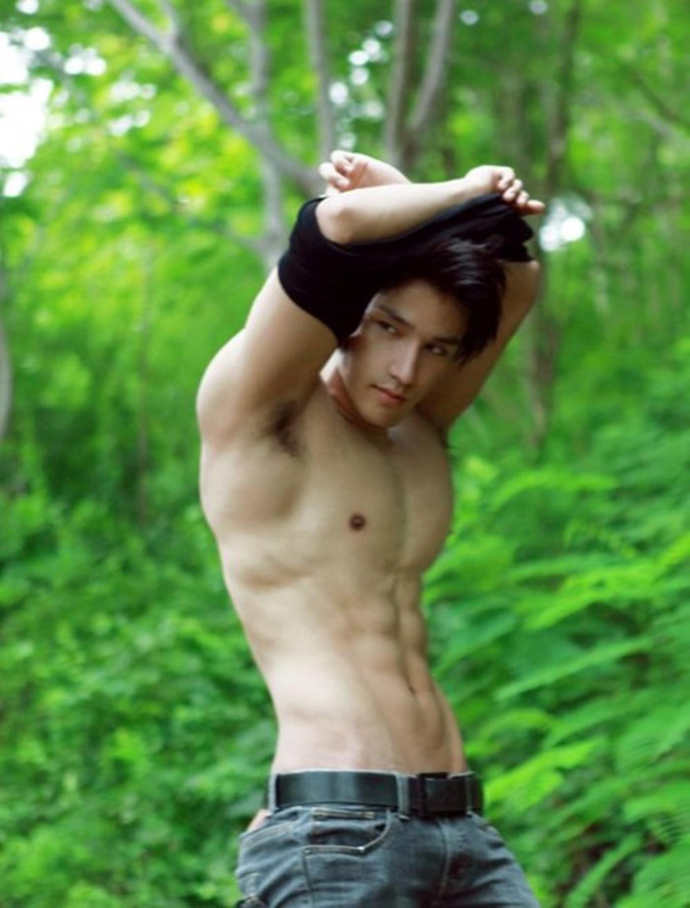 Shadows Cast: Pleasures of First Tasting Luca’s Throbbing Gift