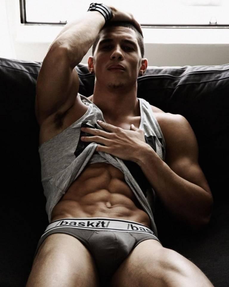 Unbuttoned Lust: When Jeans Can’t Contain Their Throbbing Masculinity