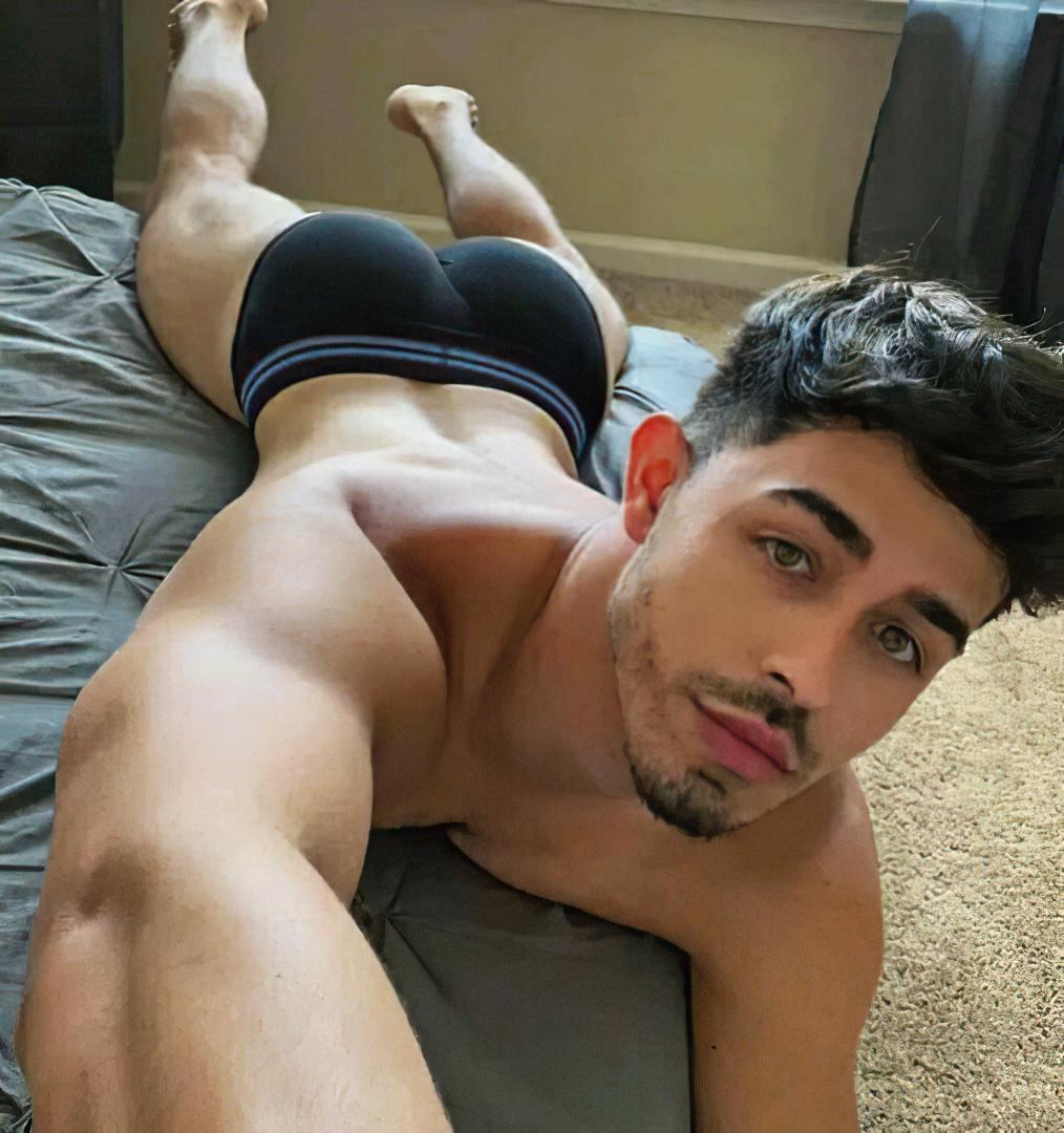 Sensual Bliss: Glory Holes Offer Ecstatic Erotica in Every Flavor