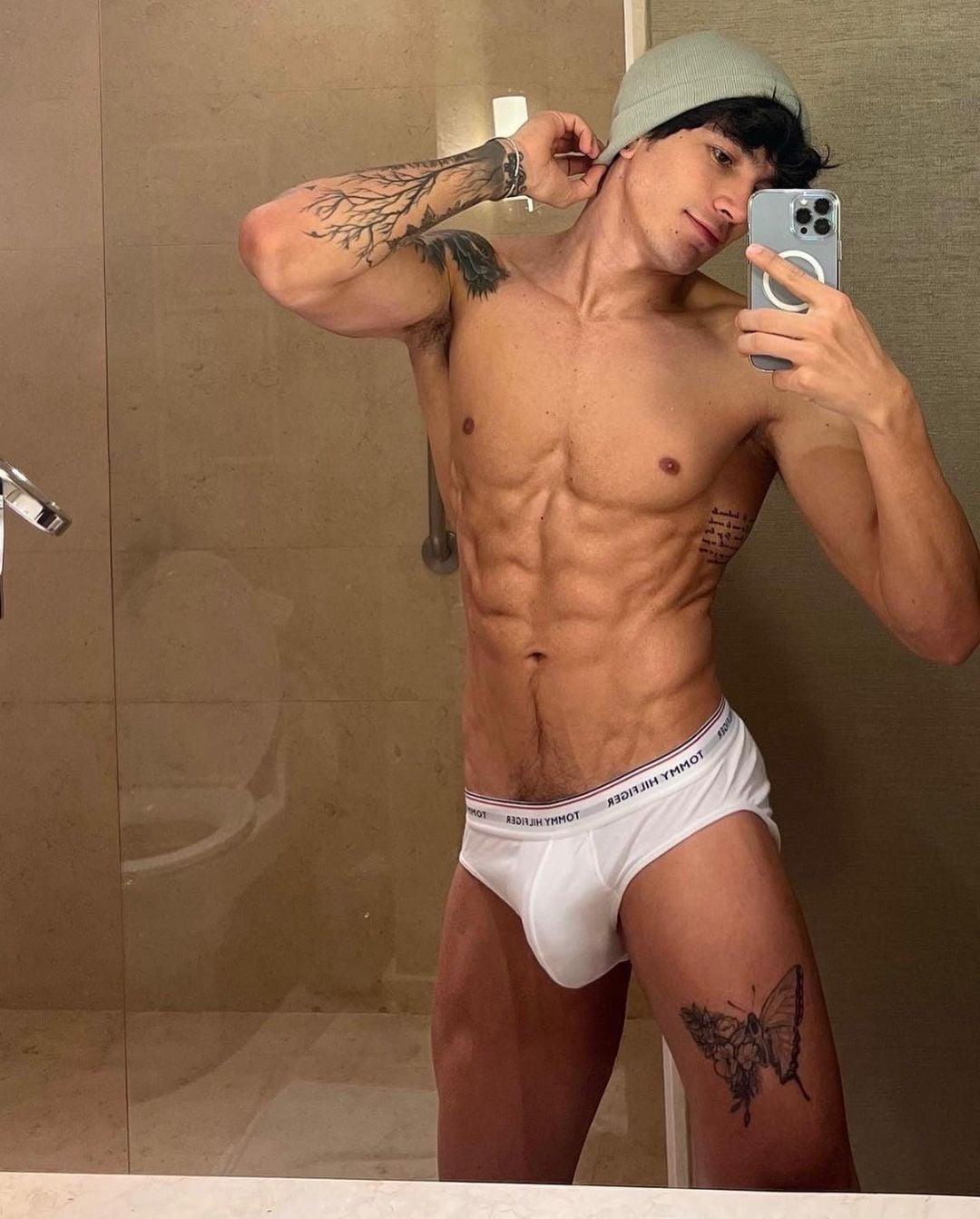 Men on the Menu: A Deliciously Raunchy Gay Fantasy for the Ages