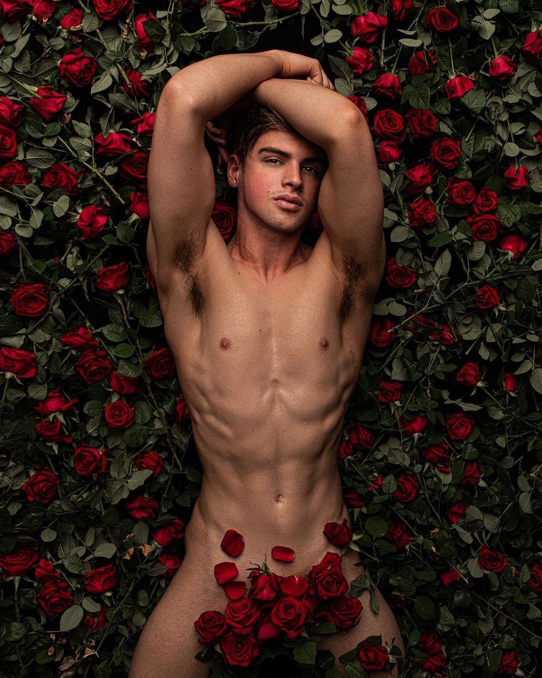 Unleashing Wild Passions: A Guide to Explosive Gay Encounters