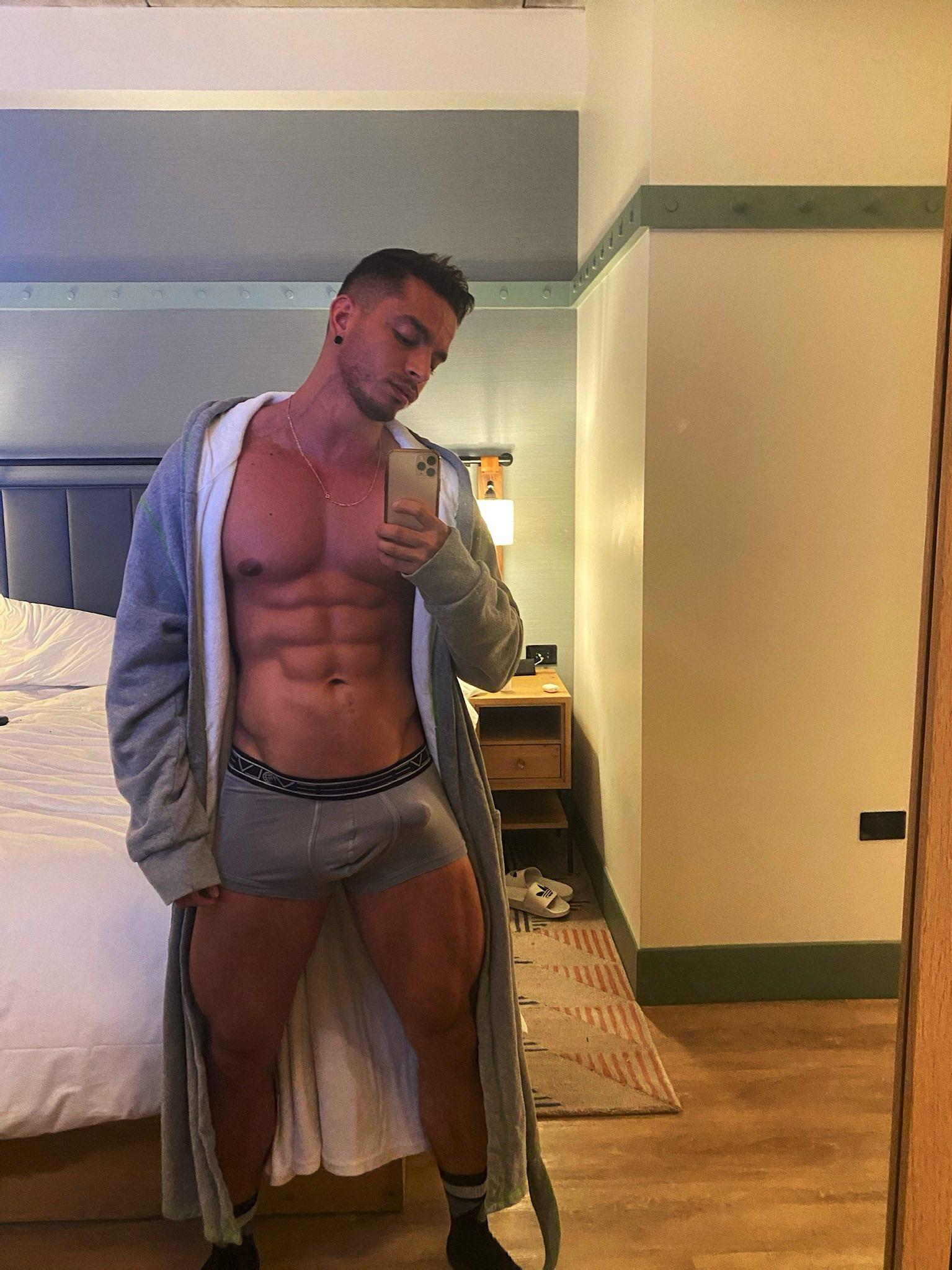 Lust in the Alley: An Indecent Tale of Pleasure with Elijah