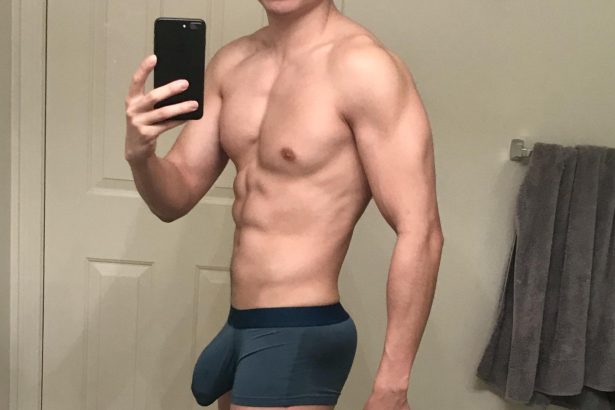 Dick Knob