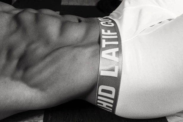 Unravelling the Art of Seductive Allure: A Step-by-Step Guide